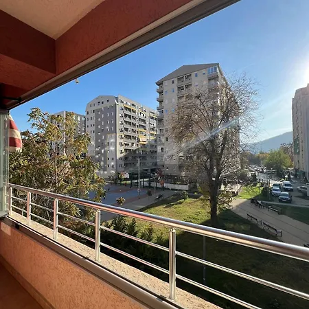Serenity 2 - Luxury And Comfort Combined Apartment Skopje